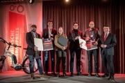 Glückliche Gewinner bei der Preisverleihung in Essen