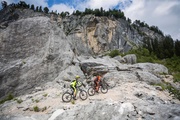 Die E-MTBs erobern jetzt auch die Berge.