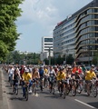 Radfahrer so weit das Auge reicht - die Sternfahrt 2016 in Berlin