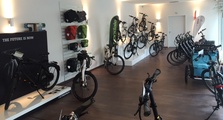 Neue e-motion E-Bike Welt in Berlin-Mitte