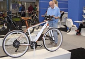 Blick in die Halle 5.2 auf den Stand von E-Bike