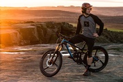 Ungewohnter Anblick: MTB mit Dreispeichen-Laufrad