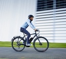 In der Schweiz ist das Tragen eines Fahrradhelms für S-Pedelec-Fahrer seit fünf Jahren verpflichtend.