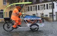 Die Entsorgungsbetriebe Ulm verlassen sich bei der Stadtreinigung nicht nur auf motorisierte Fahrzeuge.