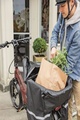 Foto: Tern Bicycles - Stauraum gefällig? In die wetterfeste „Storm Box Mini“ passen bis zu 96 Liter Gepäck. 

