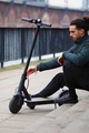 Grover hat sich für das  E-Scooter-Modell Mijia M365 von Xiaomi entschieden.