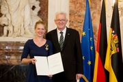 Antje von Dewitz und Minister Winfried Kretschmann