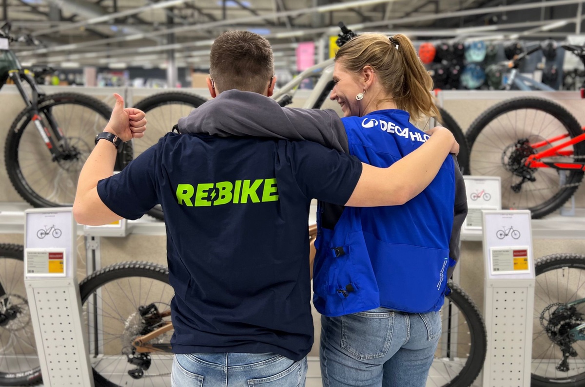 fahrradbekleidung für herren TDHLW Winter Set Langarm Thermo Fleece Softshell Fahrradjacke Fahrradhose Wasserdicht Atmungsaktiv Regenjacke Winddicht Hoch Reflektierend Fahrrad Trikot,Blau,S Fashion Hubbox Pro Bike Check: Cube's Liegefläche (Breite X Länge):100 x 200 cm